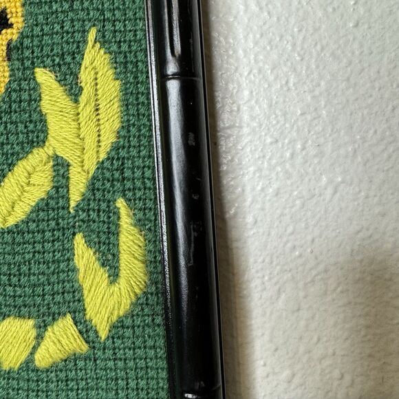 Vintage Leopard Needlepoint Black Bamboo Type Frame Green Hollywood Regency Art - Picture 5 of 16